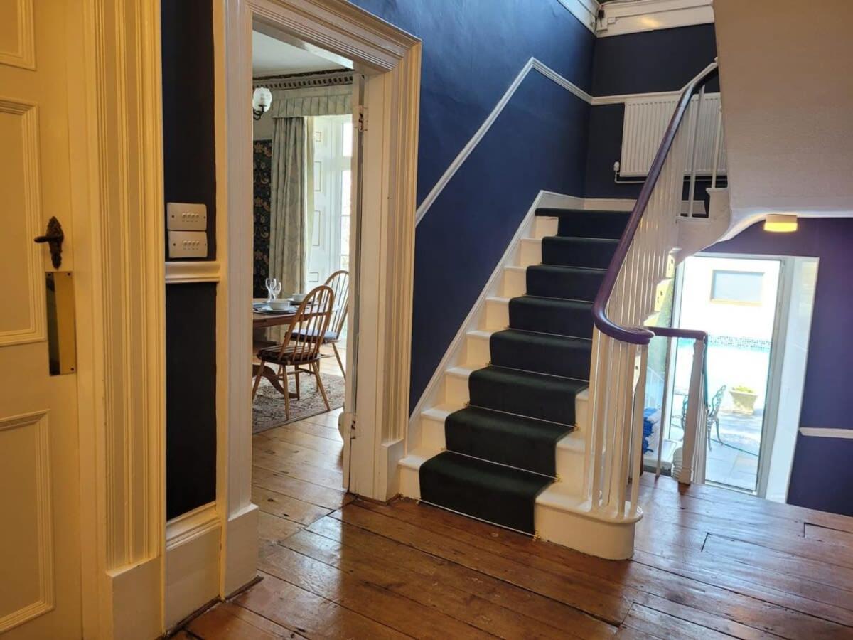 Spacious Town House With Swimming Pool Plymouth Exterior foto