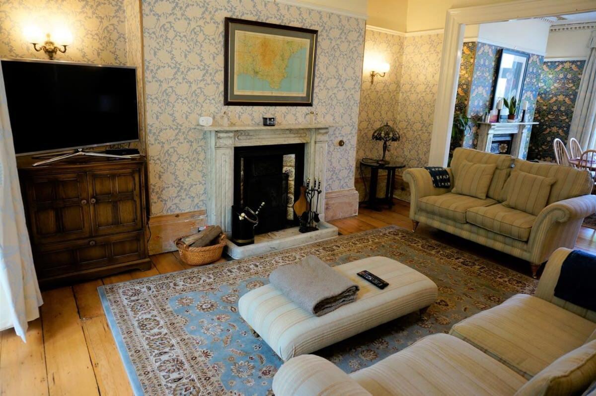 Spacious Town House With Swimming Pool Plymouth Exterior foto